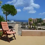 Absolute Peace North By The Volcanic Slopes Imerovigli (Santorini)