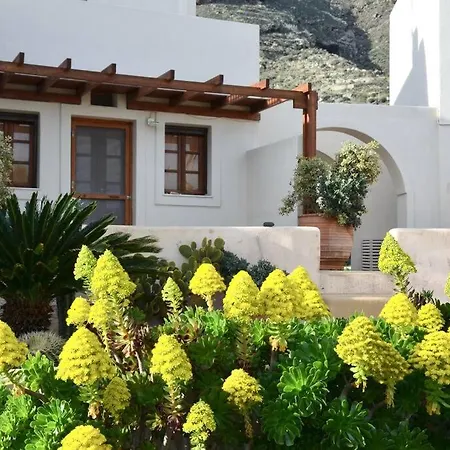 Vakantiehuis Absolute Peace North By The Volcanic Slopes
